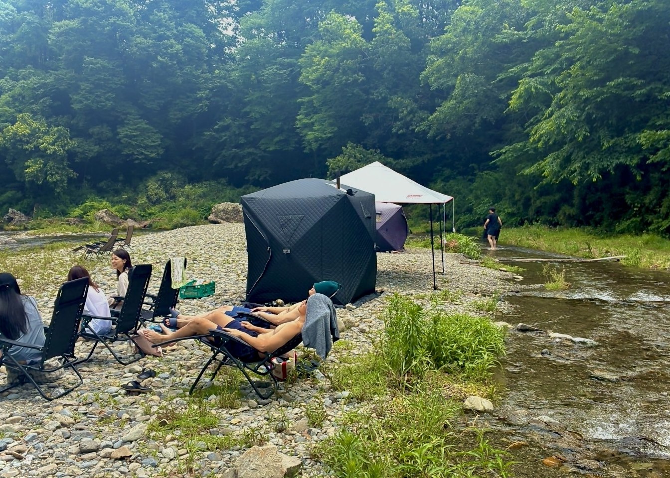 川サウナFIELD あきる野戸倉 手ぶらで楽しめる川サウナ 持ち物は4つだけ